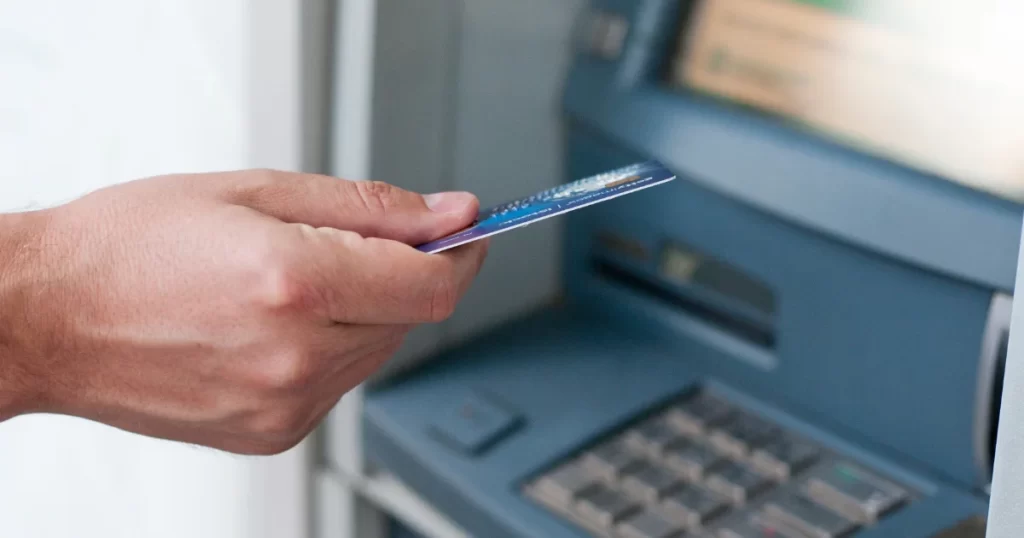 Mudah! 4 Cara Transfer BCA ke GoPay yang Aman! (Cara Transfer BCA ke GoPay Melalui ATM BCA)